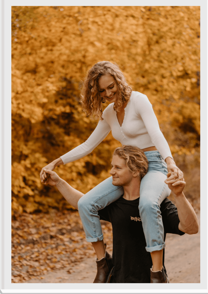 Fall-Engagement-Posing-Outdoors